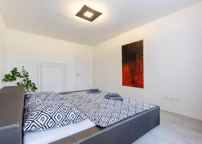 Sk Zamocka Artist Apartamento